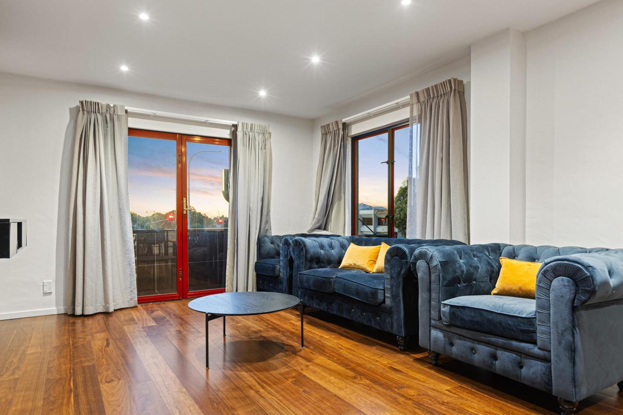 Knights Inn Auckland Zewnętrze zdjęcie