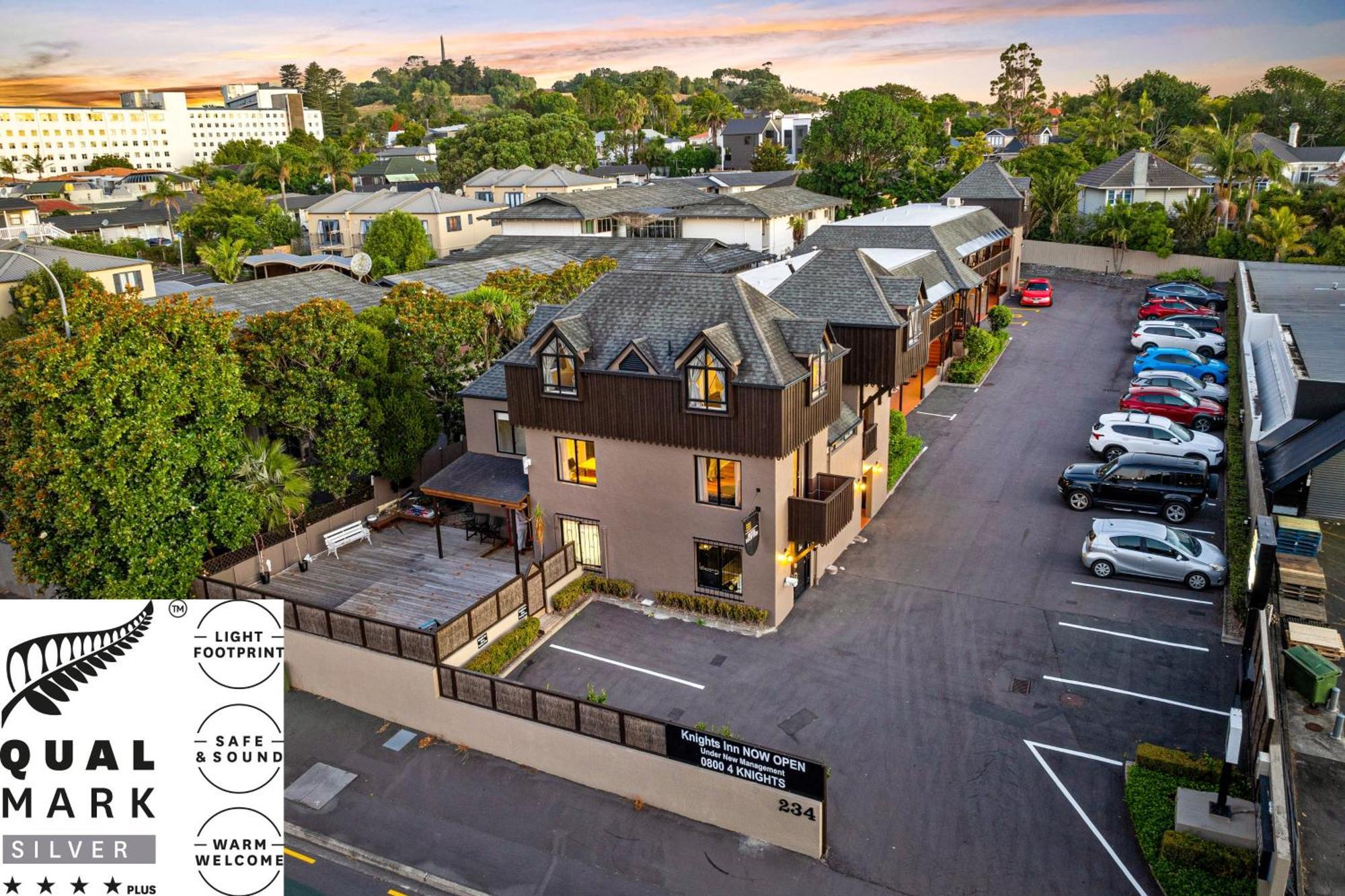 Knights Inn Auckland Zewnętrze zdjęcie